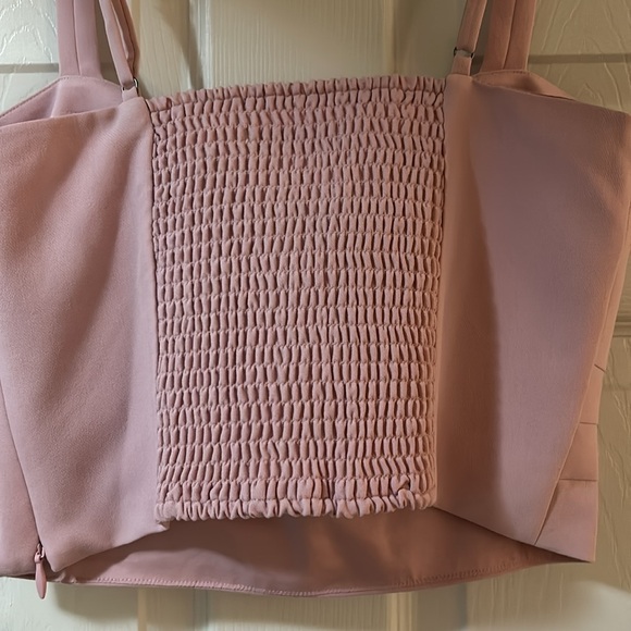 LAST CHANCE! 
Make an offer! Pink Abercrombie Ruched Tank - Picture 4 of 5